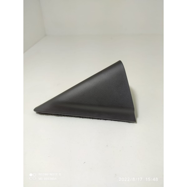 Moldura Externa Porta Tracker 2020 2021 2022 Tras Esq/ 18604