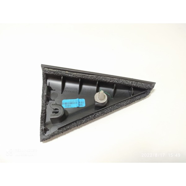 Moldura Externa Porta Tracker 2020 2021 2022 Tras Esq/ 18604