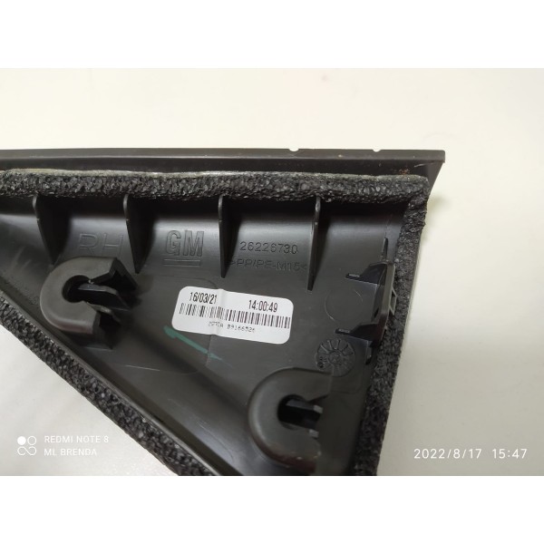 Moldura Externa Porta Tracker Tras Dir 2020/2024 Orig /18603