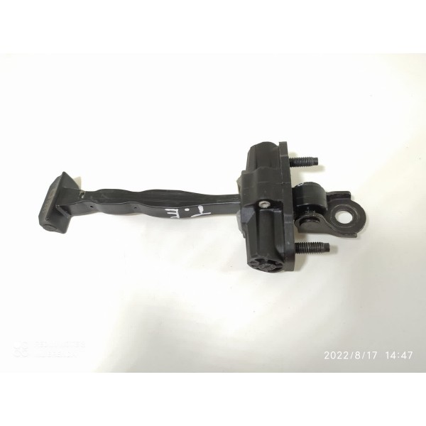 Limitador Porta Tracker Traseira Esq 2020/2024 Orig /18539