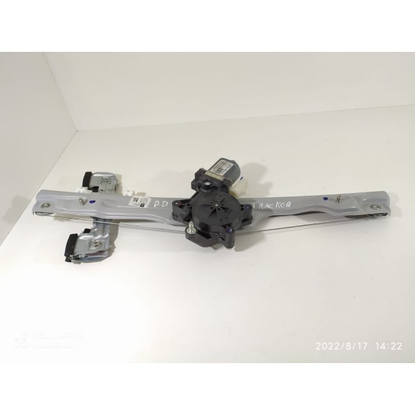 Maquina Vidro Tracker Diant Dir 2020/2024 26290108 /18533