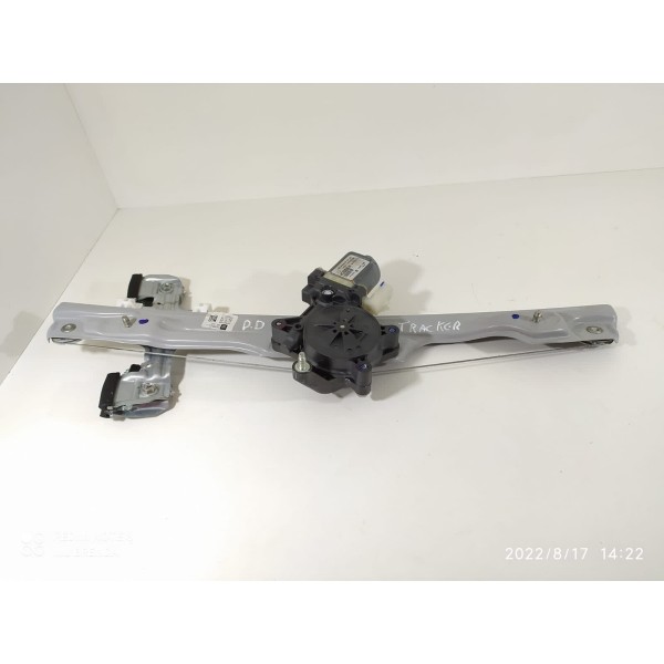 Maquina Vidro Tracker Diant Dir 2020/2024 26290108 /18533