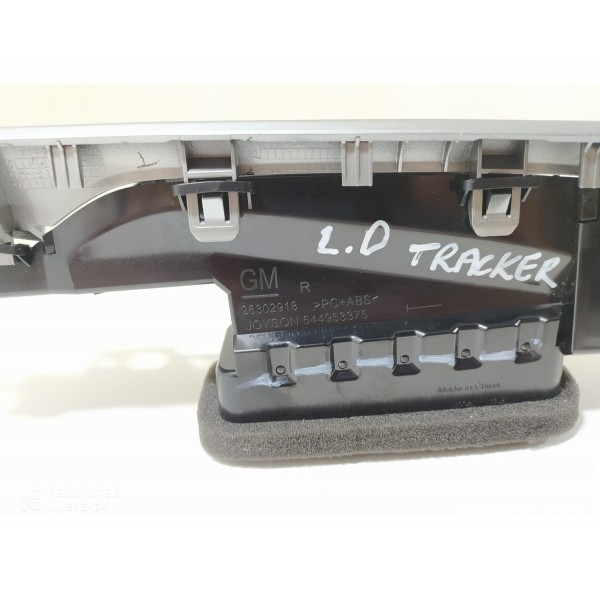 Difusor Ar Tracker Direito 2020/2024 26302918 / 18509