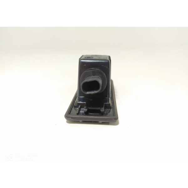 Luz Placa Tracker Premier 2021 / 18487