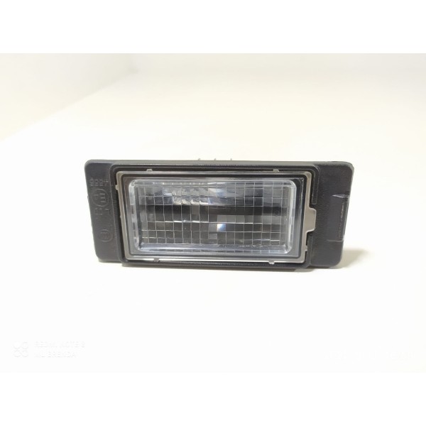 Luz Placa Tracker Premier 2021 / 18487