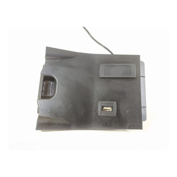 Entrada Aux Usb Mercedes Gla200 2015/2019 A2468230411