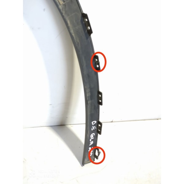 Moldura Paralama Mercedes Gla200 Es 15/19 A1568852322 /17951