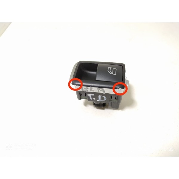 Botão Vidro Gla200 2015/2019 A2049058102 Det/ 17917