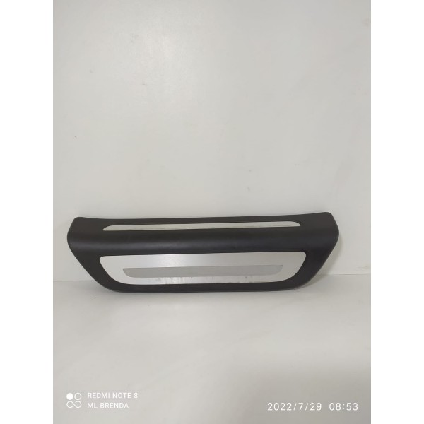 Soleira Porta Audi Q3 Traseira Esq 2012/2015 Detalhe / 17529