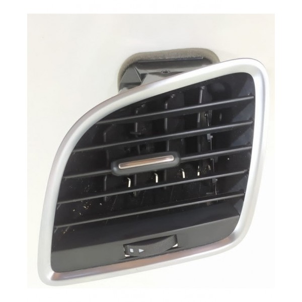 Difusor Ar Audi Q3 Esquerdo 2013/2017 8u1820901b / 17464
