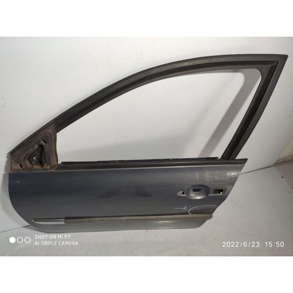 Porta Megane Dianteira Esq 2009 2010 2011 2012 2013 / 15975