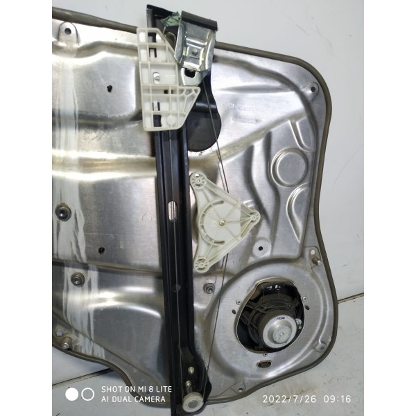 Maquina Vidro Mercede C200 C180 08/14 Tr D 981695104 /17295