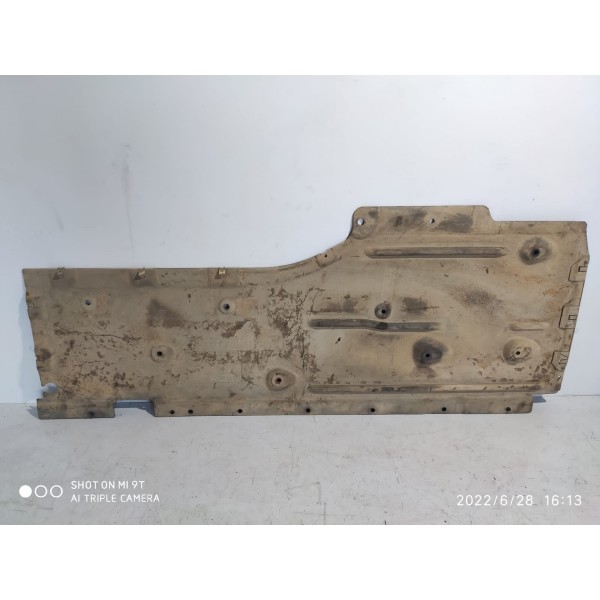 Protetor Assoalho Bmw X1 Esquerdo 2009/2015 Orig Det / 16156