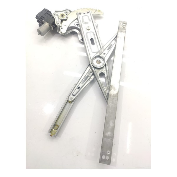 Maquina Vidro Kicks Dianteira Direita 2016/2024 807505rb2a