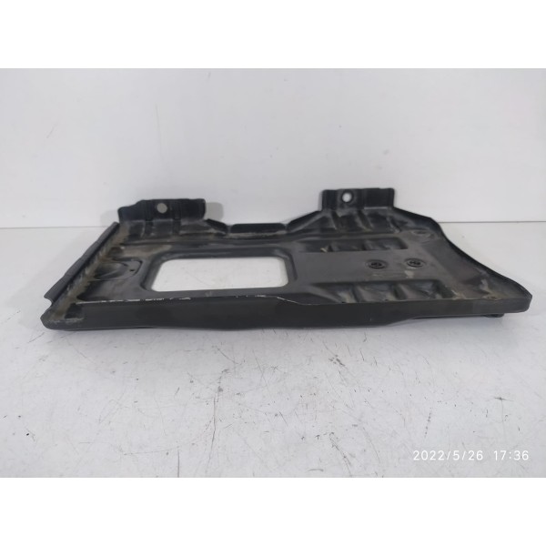 Suporte Base Bateria Mercedes C180 C200 A2046200018 /15254