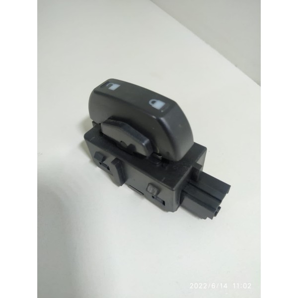 Botao Trava Destrava Diant Dir Ford Fusion 2006/2012 / 15618