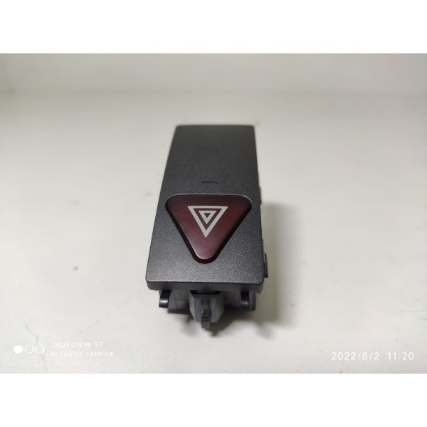 Botão Pisca Alerta Mercedes C180 C200 2008/2011 / 15403