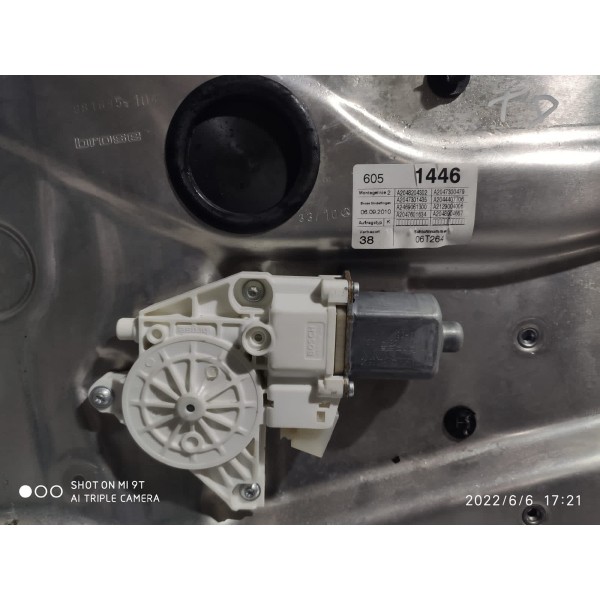 Maquina Vidro Mercedes C180 C200 Tr D 08/14 981695104 /15464