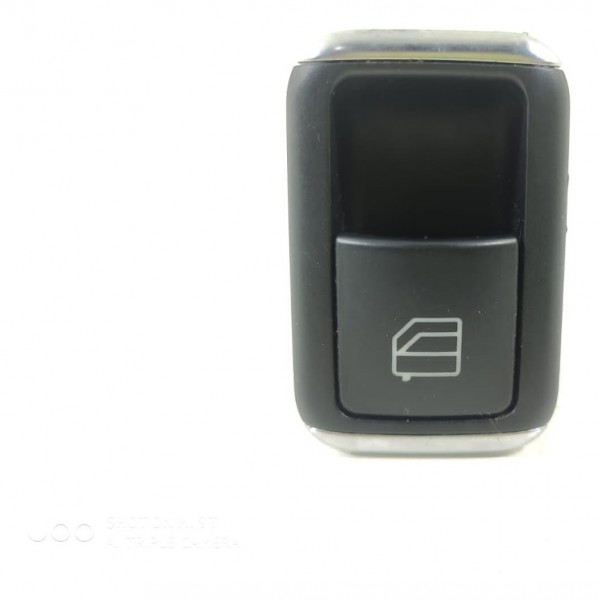 Botao Vidro Mercedes C180 C200 2008/2014 A2049055502 / 15360