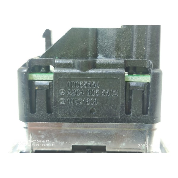 Botao Vidro Mercedes C180 C200 2008/2014 A2049055502 / 15360