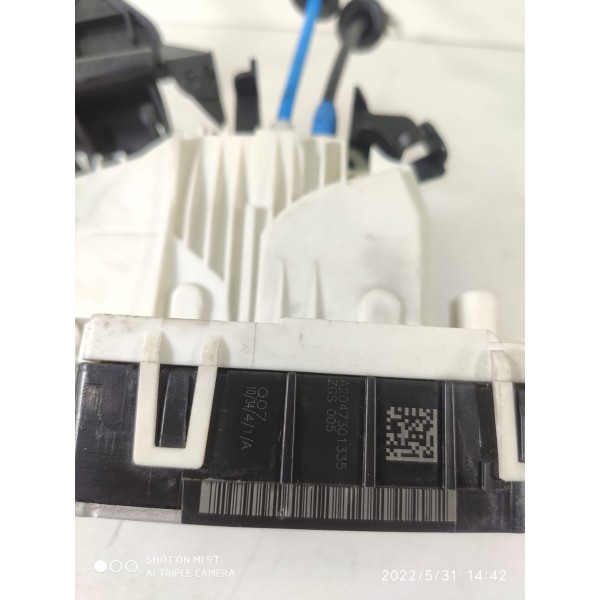Fechadura Mercedes C180 2008/14 Tras Esq A2057331708 /15353