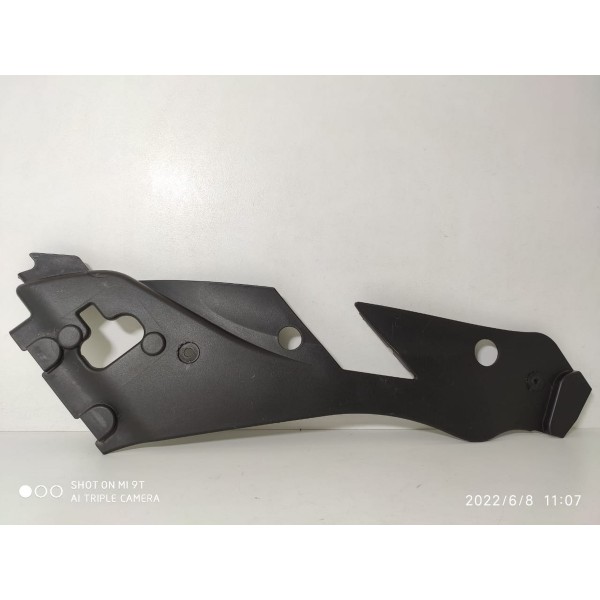 Guia Farol Mercedes C180 C200 Dir 08/14 2048261424 Det/15512