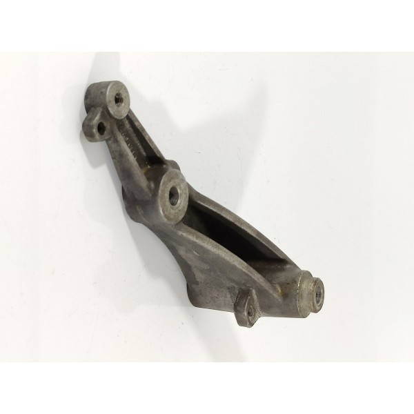 Suporte Polia Da Bomba Amarok V6 2017 2023 059145174d