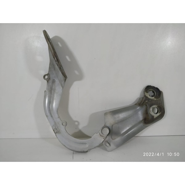 Dobradiça Braco Capô Focus Direito 2014/2018 Bm51a16800ad