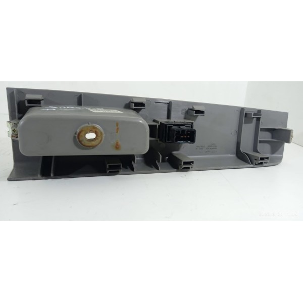 Botão Vidro Sorento Diant Dir 2005 2008 2009 / 12333