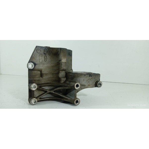 Suporte Bomba Direção Hidraulica Sorento 2.5 Dies 2008