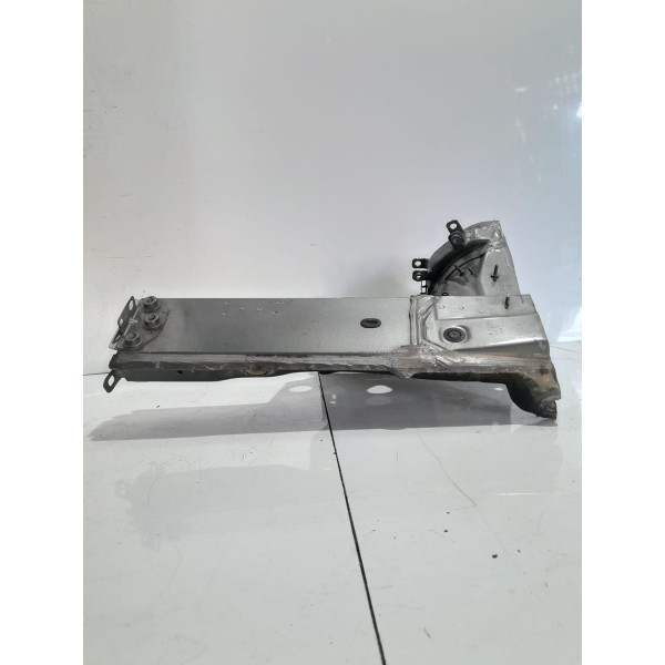 Caixa Roda Longarina Mercedes Gla 200 250 Esquerda 2015/2020