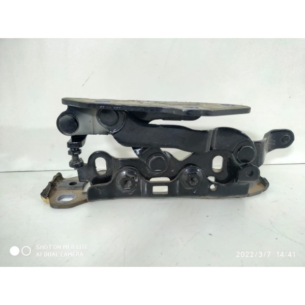 Braco Dobradica Capo Mercedes C180 C200 Esq 07/14 A204880072