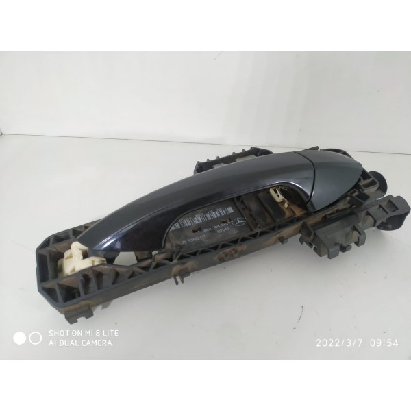 Macaneta Externa Mercedes C180 C200 Dianteira Dire 2007 2014