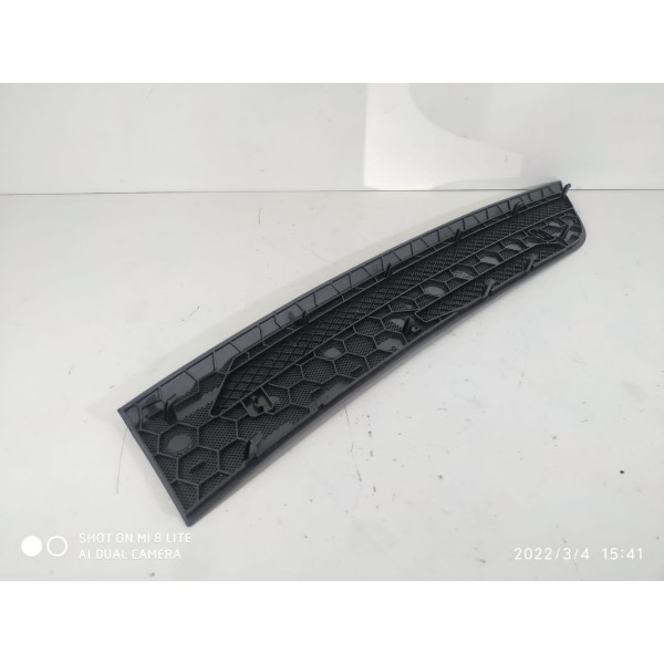 Grade Painel Mercedes C180 C200 Direita 2007 2011