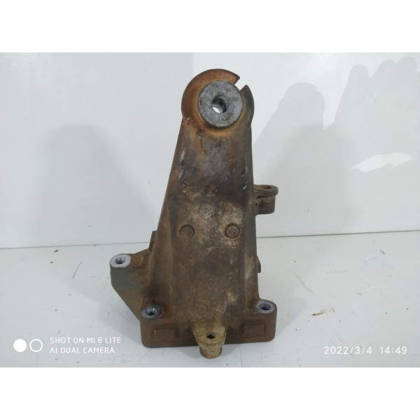 Suporte Coxim Motor Mercedes C180 C200 Esquerdo A2712232704