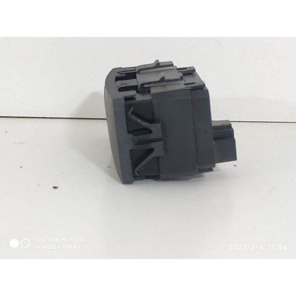 Botão Pisca Alerta Mercedes C180 C200 2007/2011 2048700958