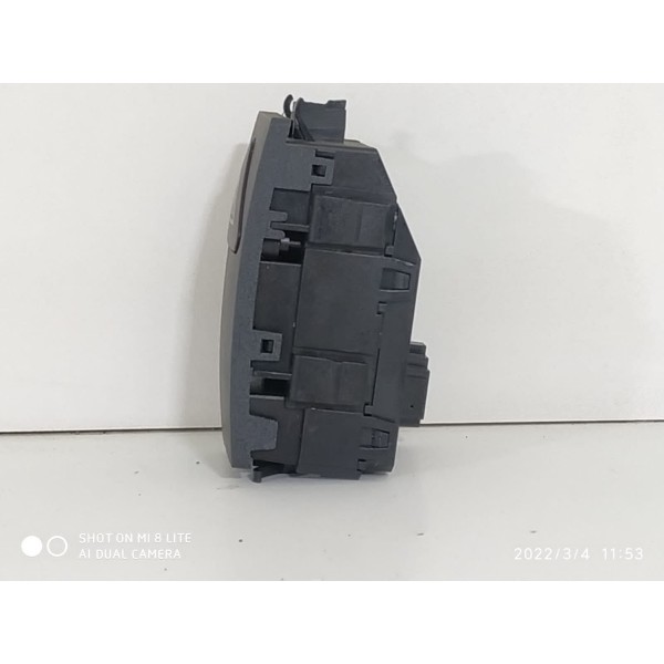 Botão Pisca Alerta Mercedes C180 C200 2007/2011 2048700958