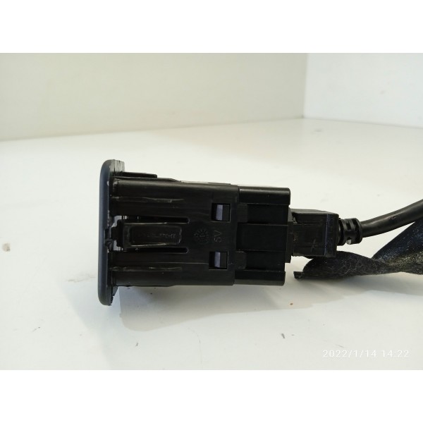 Entrada Auxiliar Usb Jeep Compass 2017 2023