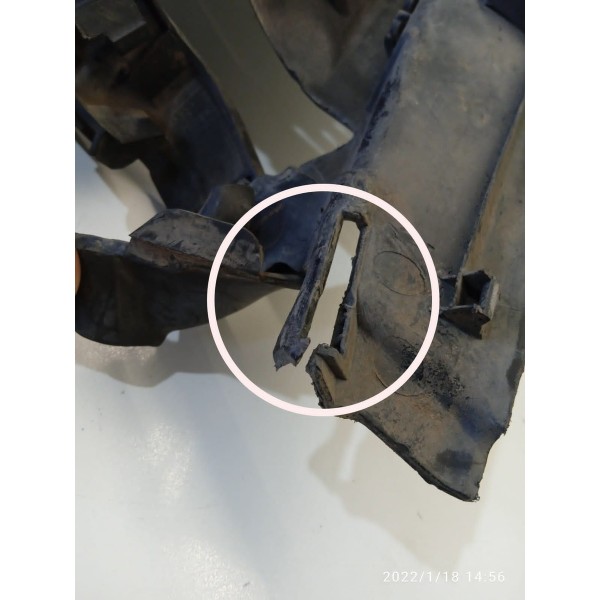 Grade Parabrisa Suzuki Sx4 Direita 2011 Orig