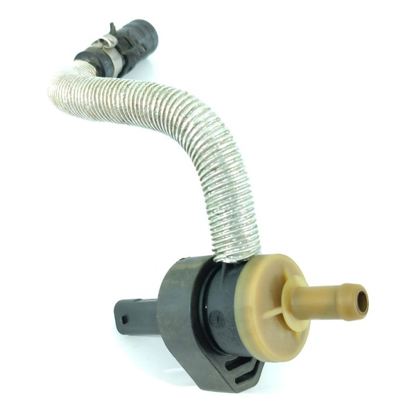 Valvula Solenoide Mercedes Gla Cla A 200 A0009976912