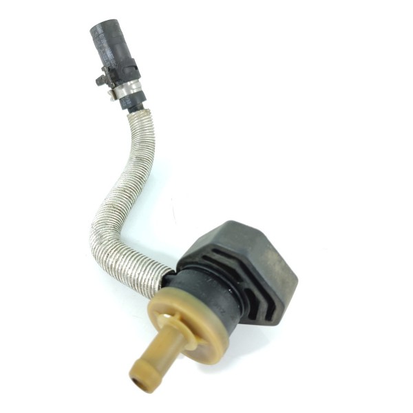 Valvula Solenoide Mercedes Gla Cla A 200 A0009976912