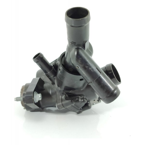 Valvula Termostatica Mercedes Gla Cla A A2702000615