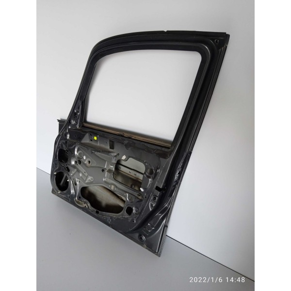 Porta Suzuki Sx4 Dianteira Direita 2009/2012 Detalhe