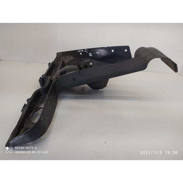 Guia Parachoque Bmw 645ci Traseiro Direito 51127008840