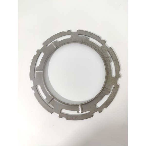 Trava Bomba Combustivel Mercedes Gla Cla A 200 250 7540058aa