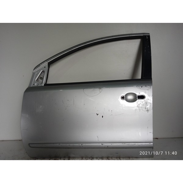 Porta Livina Dianteira Esquerda 2009 2010 2011 A 2014 Det
