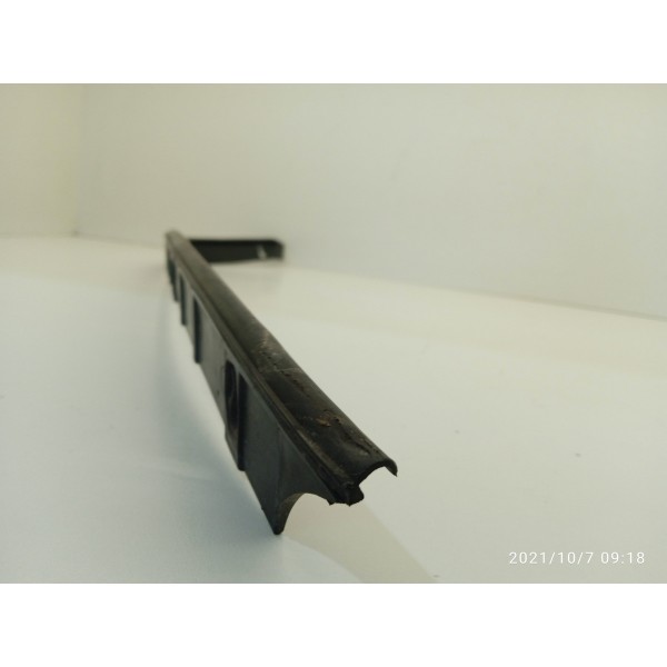 Guia Vedação Porta Bmw Z4 2013 2014 A 2017 Esq //6496