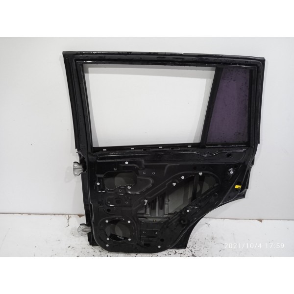 Porta Ssangyong Kyron Traseira Direita 2009/2014 Detalhes