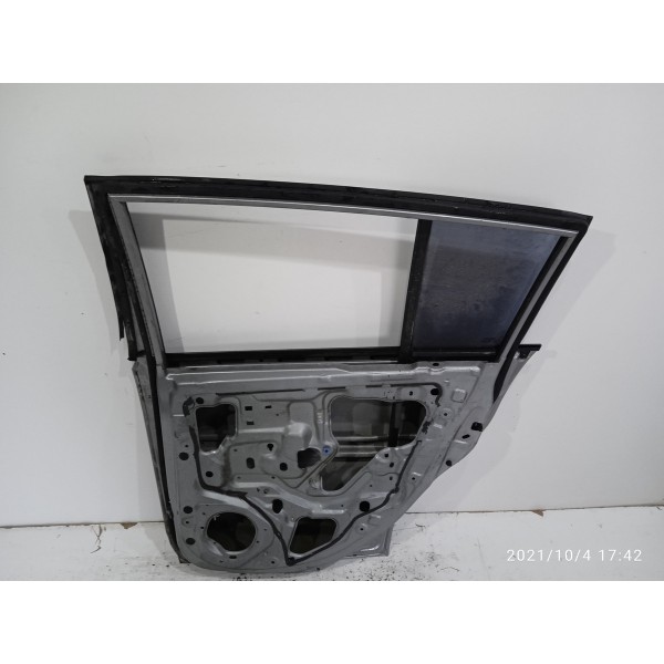 Porta Nissan Tiida Hatch Traseira Direit 2008 2009 2010/2013