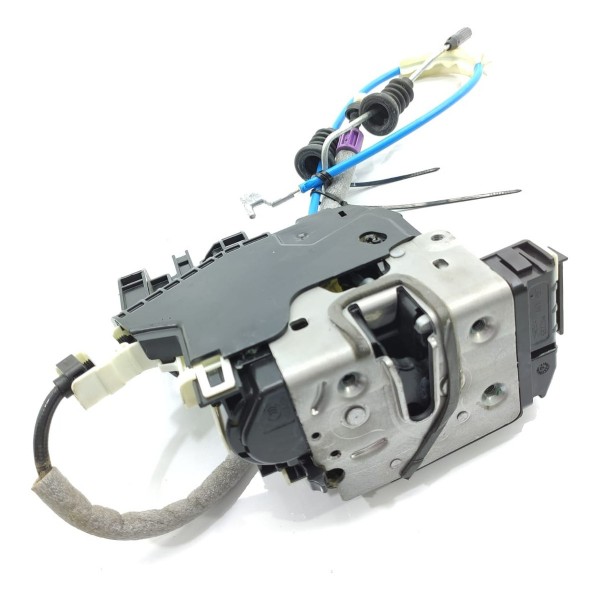Fechadura Porta Mercedes Gla A 200 Trase D 15/20 A2047302835